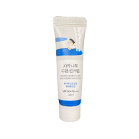 Увлажняющий солнцезащитный крем с березовым соком ROUND LAB Birch Juice Moisturizing Sunscreen - 10 мл