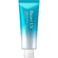 Увлажняющая солнцезащитная эссенция KAO BIORE UV Aqua Rich Watery Essence - 70 г