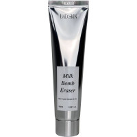 Очищающая пенка с молочными протеинами BAD SKIN Milk Bomb Eraser - 100 мл