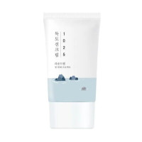 Солнцезащитный крем с морской водой ROUND LAB 1025 Dokdo Sunscreen - 50 мл
